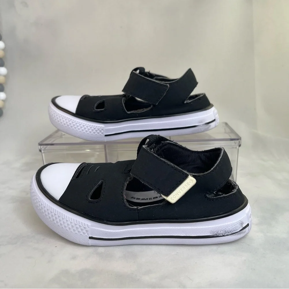 Toddler Converse Chuck Taylor All Star SuperPlay Sandal Kids 9 Black/White